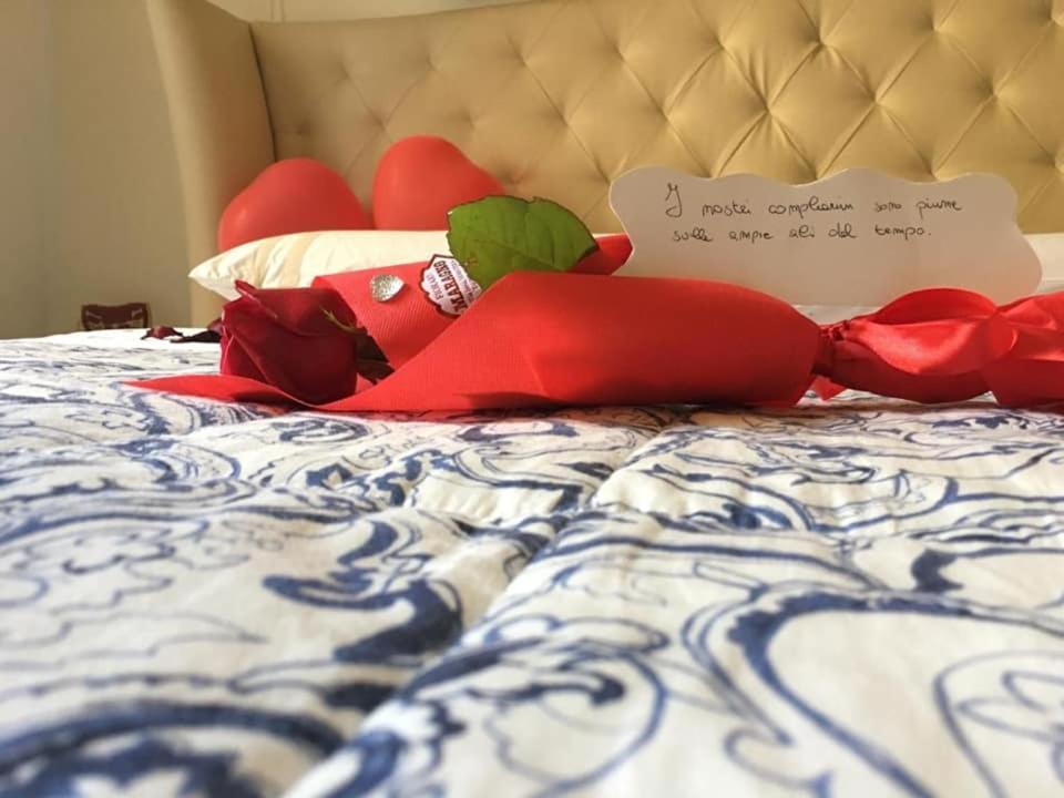 מטרה Alla Dimora Di Chiara Suite And Rooms מראה חיצוני תמונה